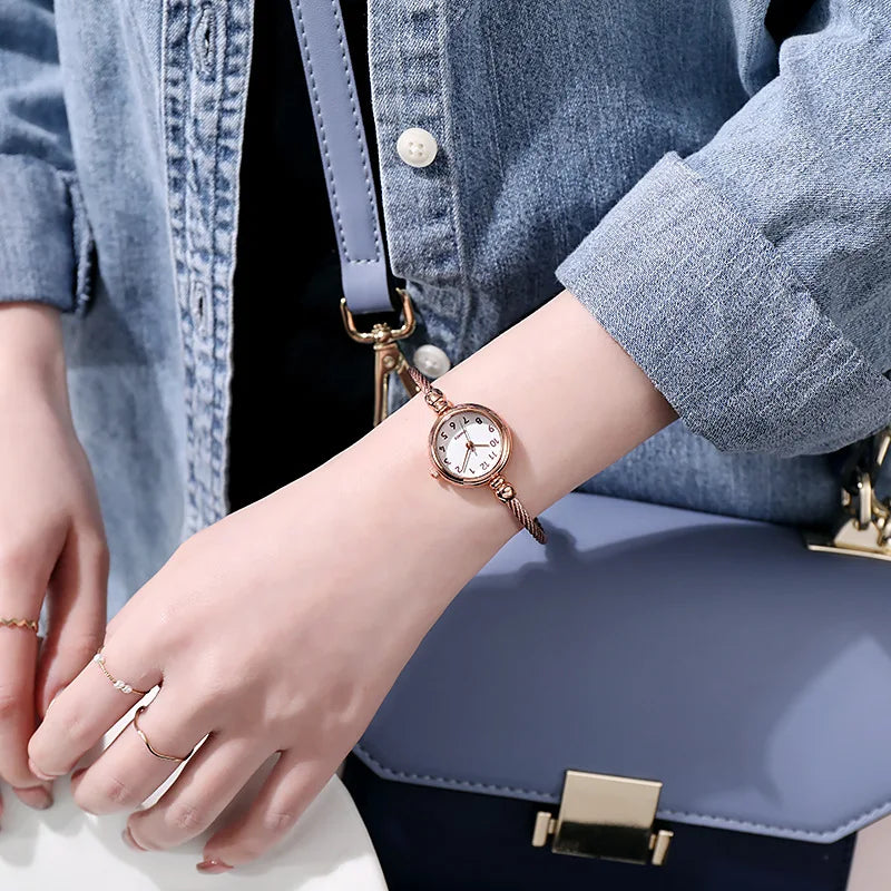 YIKAZE Gold Bangle Watch