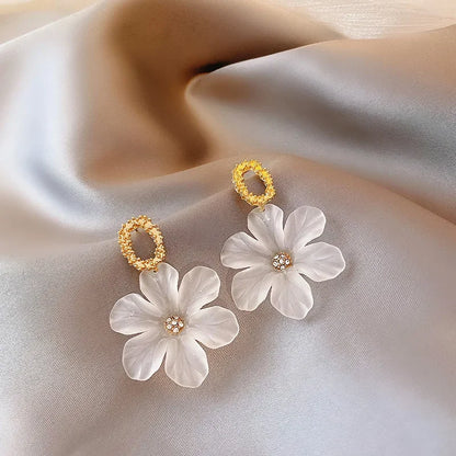 White Flower Dangle Earrings