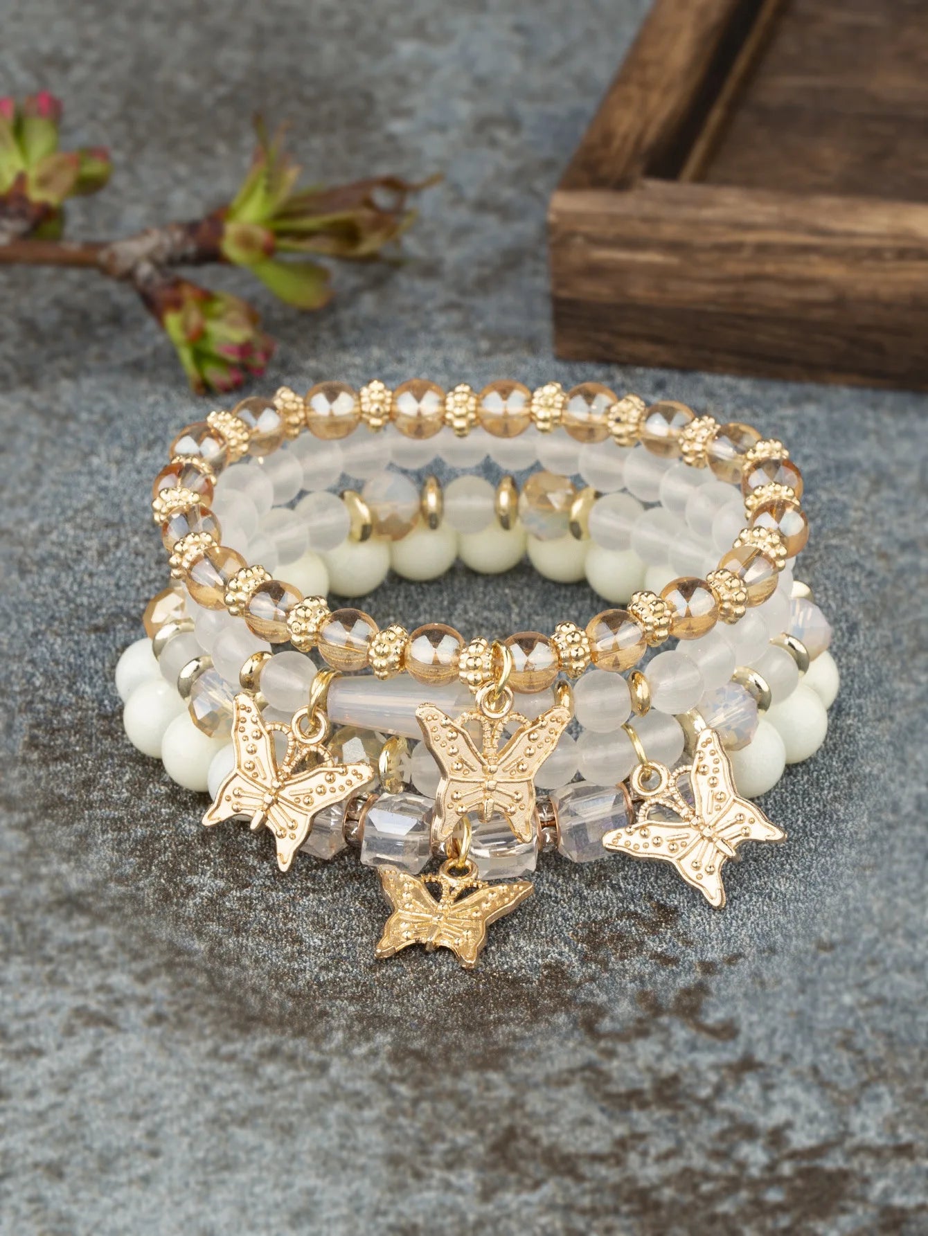 4Pcs Butterfly Beaded Bracelet Set