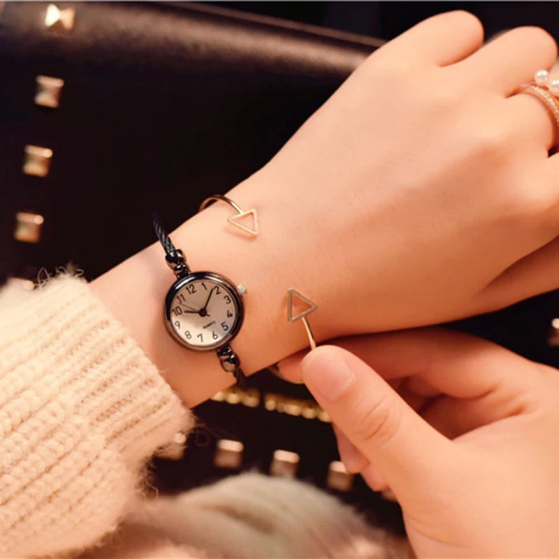 YIKAZE Gold Bangle Watch