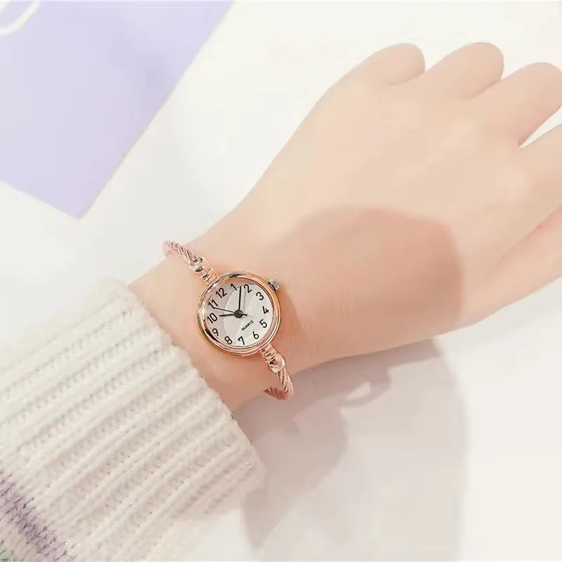 YIKAZE Gold Bangle Watch